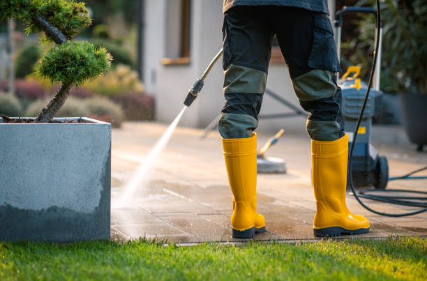 Best Deck Cleaning Services  in East Pittsburgh, PA